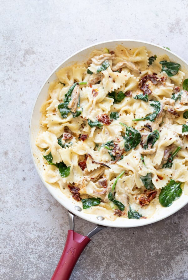 Creamy Sun Dried Tomato Pasta with Garlic Soy curls. Vegan Tuscan Garlic "Chicken" And pasta. #Vegan #Recipe Can be Gluten-free, Soyfree, nutfree #VeganRicha