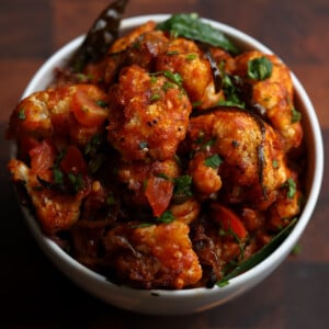 cauliflower pepper fry in a bowl