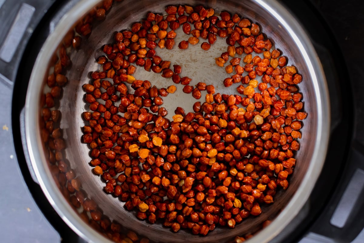 brown chickpeas in the Instant Pot, before cooking