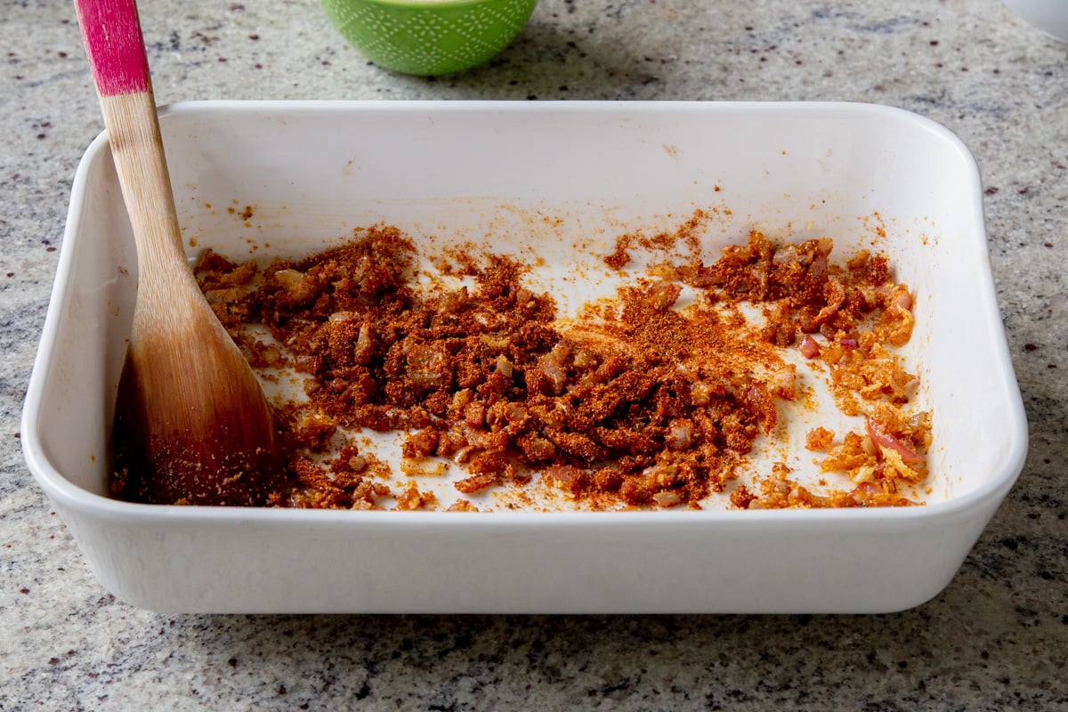 onion-coconut mixture after mixing in spices