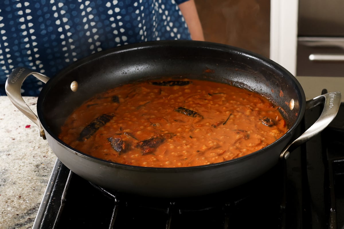 kosha mangsho sauce after simmering