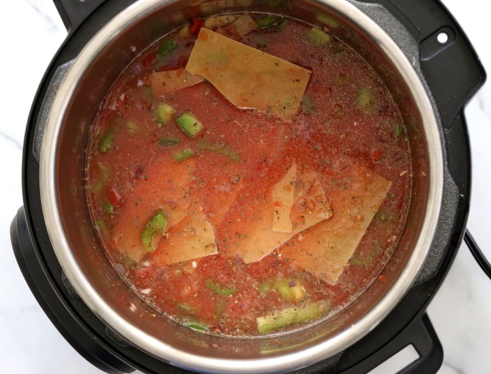 Instant Pot Lasagna Soup - Vegan Lasagna Soup with lasagna noodles, veggies, red lentils and basil. 1 Pot weekday meal. #Vegan #Nutfree #Recipe. Can be #glutenfree. #veganricha | VeganRicha.com