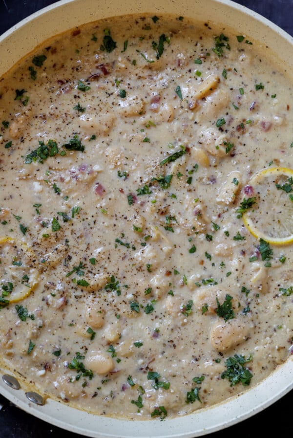 lemon garlic butter beans in a pan