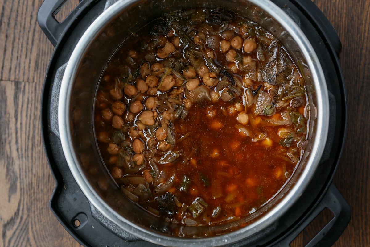 Punjabi chole in the Instant Pot after cooking