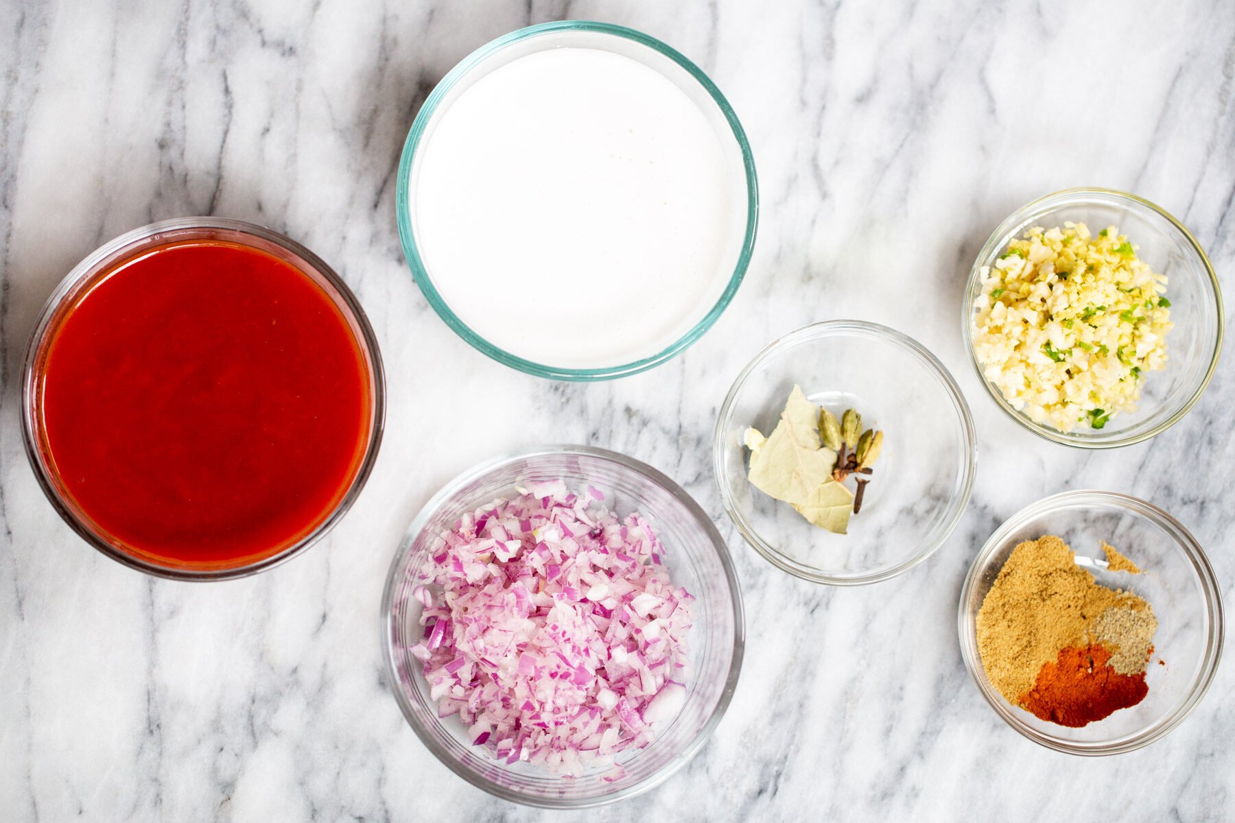 ingredients for tomato sauce for tofu kofta 