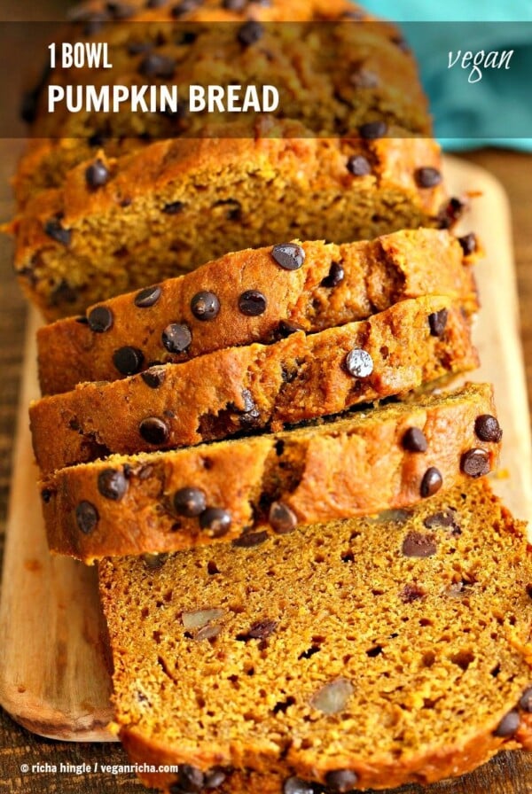 1 Bowl Vegan Pumpkin Bread Recipe. Easy Pumpkin loaf with pumpkin puree, pumpkin pie spice, walnuts and chocolate chips. Use pumpkin seeds, currants for variation | VeganRicha.com #vegan #breakfast #pumpkinbread #veganricha